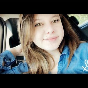 Meet your Posher, Jadah